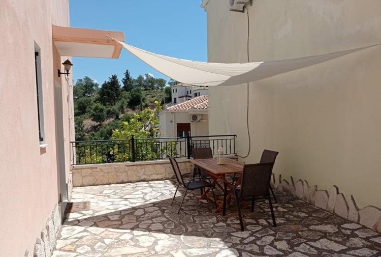 Hermes Holiday Home In The Port Of Sivota Exteriör bild